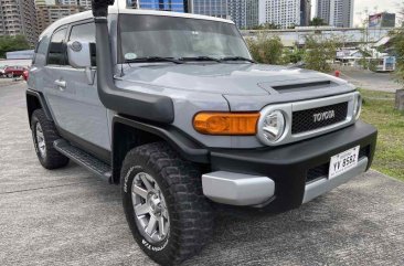 Selling Grey Toyota FJ Cruiser 2016 in Pasig