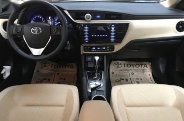 Selling Silver Toyota Corolla Altis 2017 in San Juan