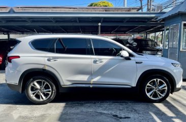 Sell White 2019 Hyundai Santa Fe in Las Piñas