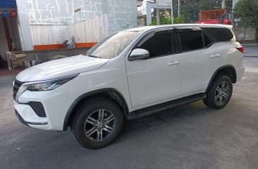 Pearl White Toyota Fortuner 2021 for sale in Manila