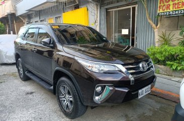 Selling Red Toyota Fortuner 2020 in Manila