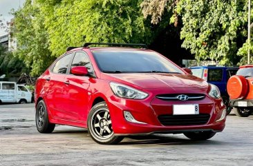 Selling Red Hyundai Accent 2015 in Makati