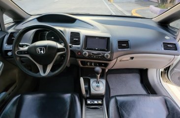 Pearl White Honda Civic 2010 for sale in Automatic