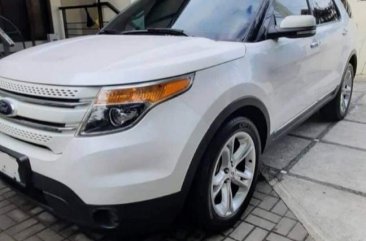 Sell White 2015 Ford Explorer in Parañaque