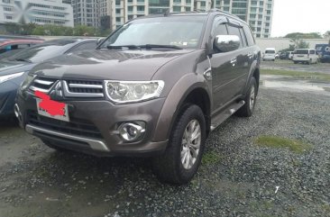 Sell Grey 2014 Mitsubishi Montero in Taguig