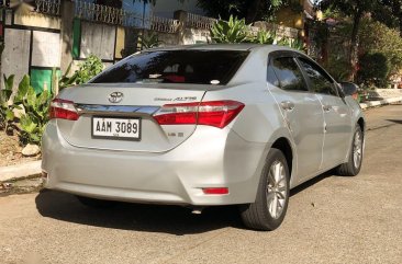 Selling Silver Toyota Corolla Altis 2014 in Quezon City