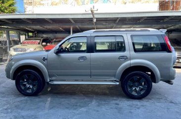 Silver Ford Everest 2013 for sale in Las Piñas