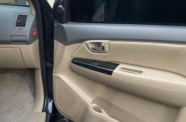 Black Toyota Fortuner 2013 for sale in Quezon