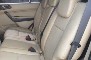 Grey Ford Everest 2016 for sale in Cainta