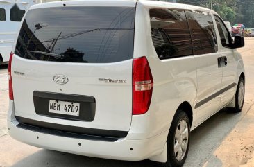 Sell Pearl White 2017 Hyundai Grandeur in Pasig