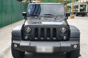 Red Jeep Wrangler 2016 for sale in Automatic