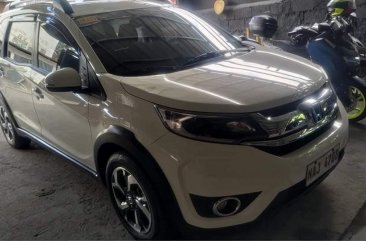 White Honda BR-V 2018 for sale in Caloocan