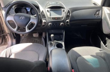 Selling Silver Hyundai Tucson 2012 in Las Piñas