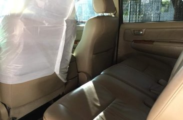 Selling Silver Toyota Fortuner 2010 in Imus