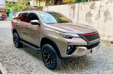 Grey Toyota Fortuner 2018 for sale in Automatic