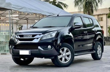 Black Isuzu Mu-X 2017 for sale in Makati