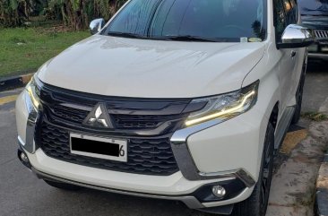 Pearl White Mitsubishi Montero Sport 2018 for sale in Quezon
