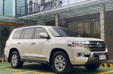 Silver Toyota Land Cruiser 2019 for sale in Automatic