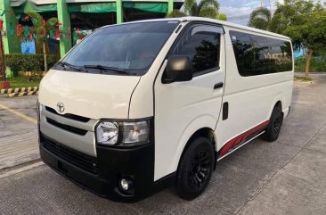 Sell White 2016 Toyota Hiace in Imus