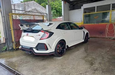 White Honda Civic 2018 for sale in Biñan