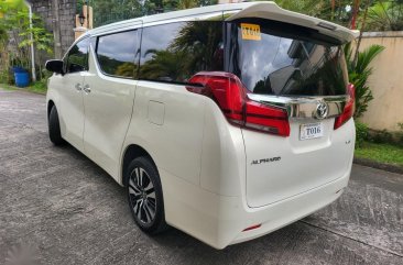 Selling Pearl White Toyota Alphard 2019 in Malabon