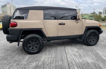 Selling Cream Toyota FJ Cruiser 2021 in Pasig