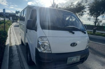 Selling Pearl White Kia K2700 2010 in Imus