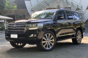 Black Toyota Land Cruiser 2018 for sale in Quezon City