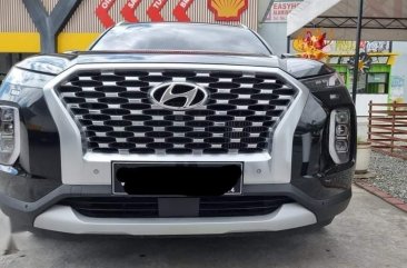 Selling Black Hyundai Palisade 2020 in Makati