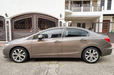 Grey Honda Civic 2012 for sale in Automatic
