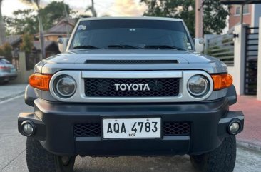 Grey Toyota Fj Cruiser 2015 for sale in Automatic