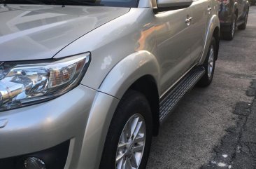 Selling Silver Toyota Fortuner 2012 in Parañaque