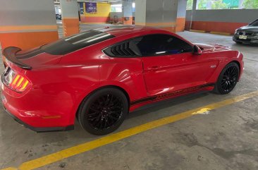 Selling Red Ford Mustang 2019 in Makati