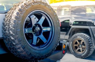 Grey Toyota FJ Cruiser 2015 for sale in Pasay 