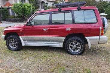 Selling Red Mitsubishi Pajero 2005 in Malolos