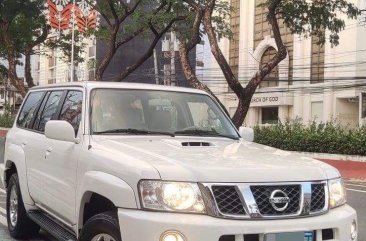 Selling White Nissan Patrol 2013 in Quezon