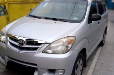 Silver Toyota Avanza 2009 for sale in Valenzuela