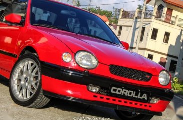 Selling Red Toyota Corolla 2001 in Muntinlupa