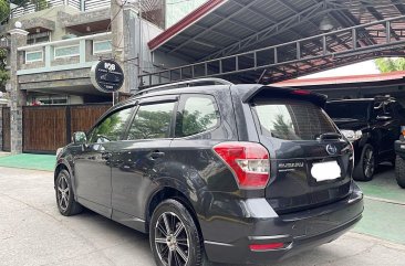 Grey Subaru Forester 2014 for sale in Automatic