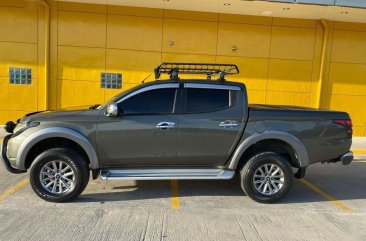 Selling Grey Mitsubishi Strada 2017 in Muntinlupa