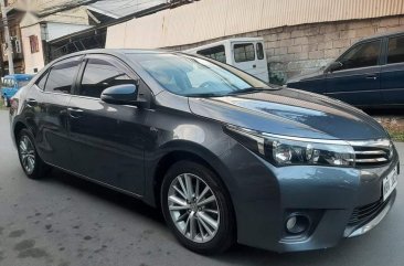 Selling Grey Toyota Altis 2016 in Quezon City