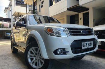 Sell White 2015 Ford Everest in Quezon City