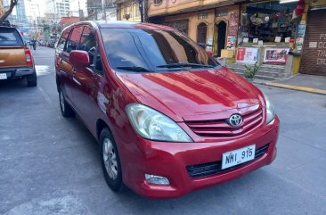Selling Red Toyota Innova 2009 in Manila