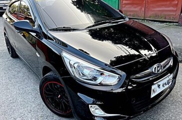 Selling Black Hyundai Accent 2017 in Quezon City