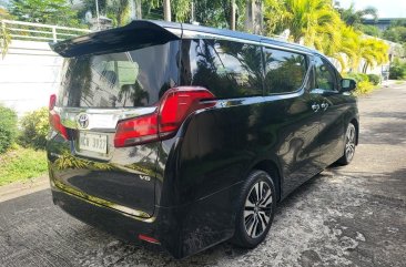 Selling Pearl White Toyota Alphard 2019 in Malabon