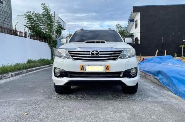 Selling Pearl White Toyota Fortuner 2015 in Quezon City