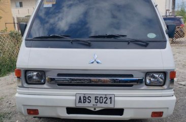 Sell White 2015 Mitsubishi L300 in Quezon City