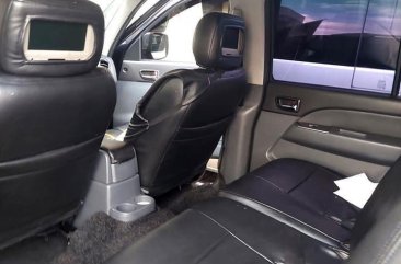 Black Ford Everest 2013 for sale in Automatic