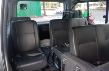 Selling Silver Toyota Hiace 2012 in Mandaluyong