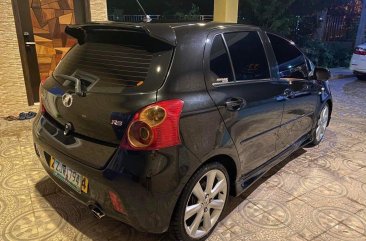 Selling Black Toyota Yaris 2007 in Imus